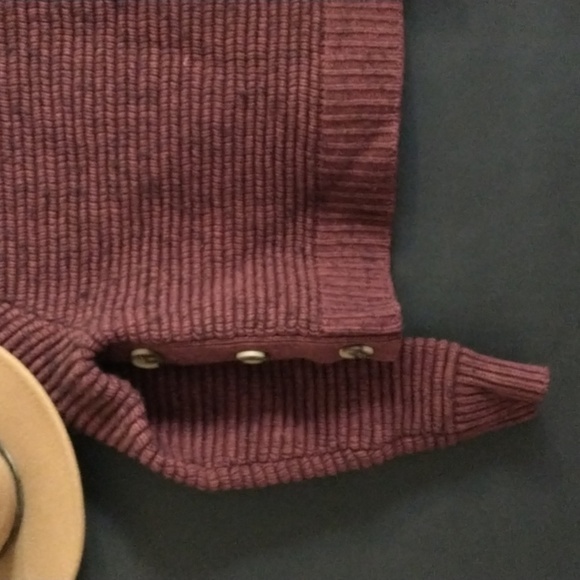 Madewell Ribbed Turtleneck Burgundy Sweater Side Button - Picture 10 of 13